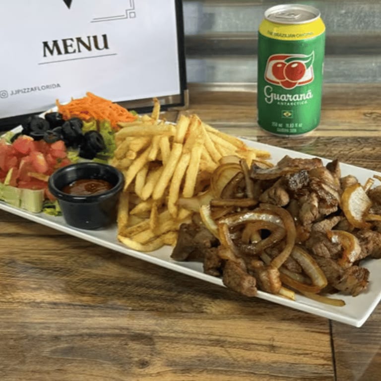 Delicious Fries: Perfect Side for Pizza and Burgers
