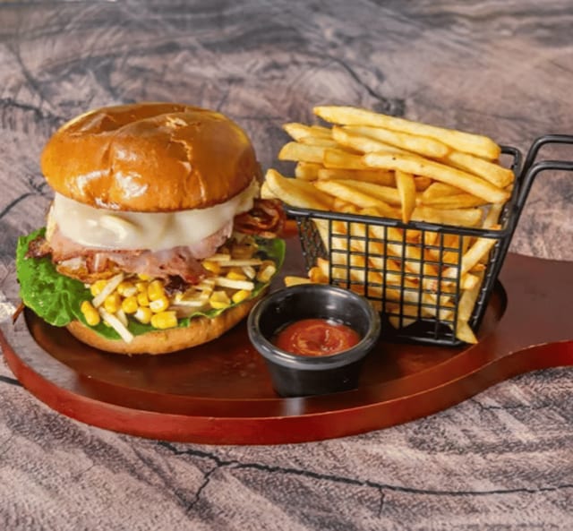 X-Egg Burger